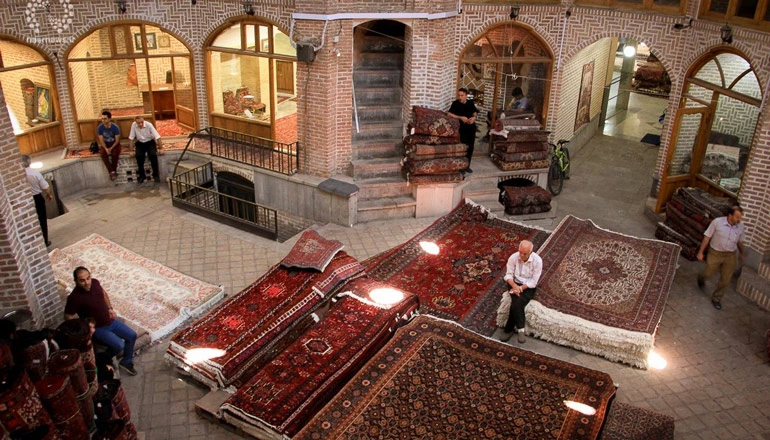 Tabriz carpet market - travel guide to Iran