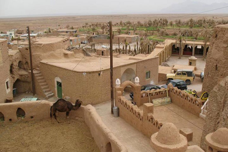 Dubai desert villages